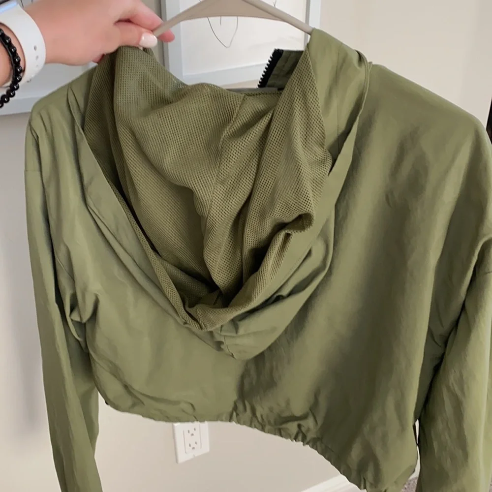 Jacket - Picture 3 of 4